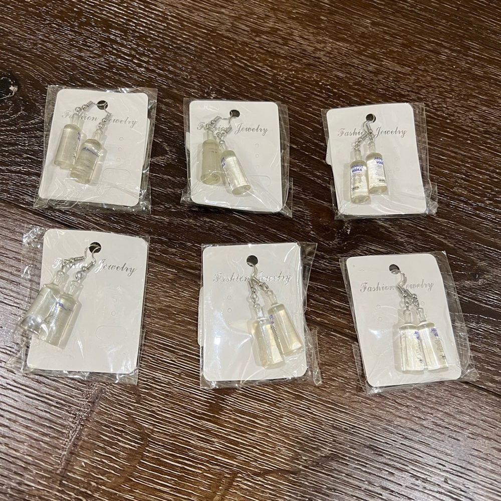 NWT Vodka fashion Earrings - Silver 6 pairs total